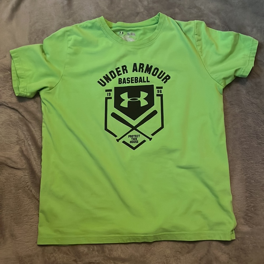 Youth XL Under Armour Baseball Tee